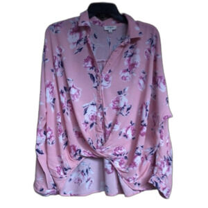 Umgee twisted front  rayon shirt floral print.